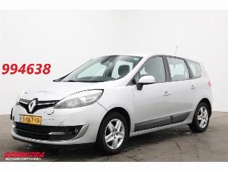 damaged cab Renault Grand-scenic 1.2 TCe 7P. Clima Navi Cruise PDC AHK 2013/5